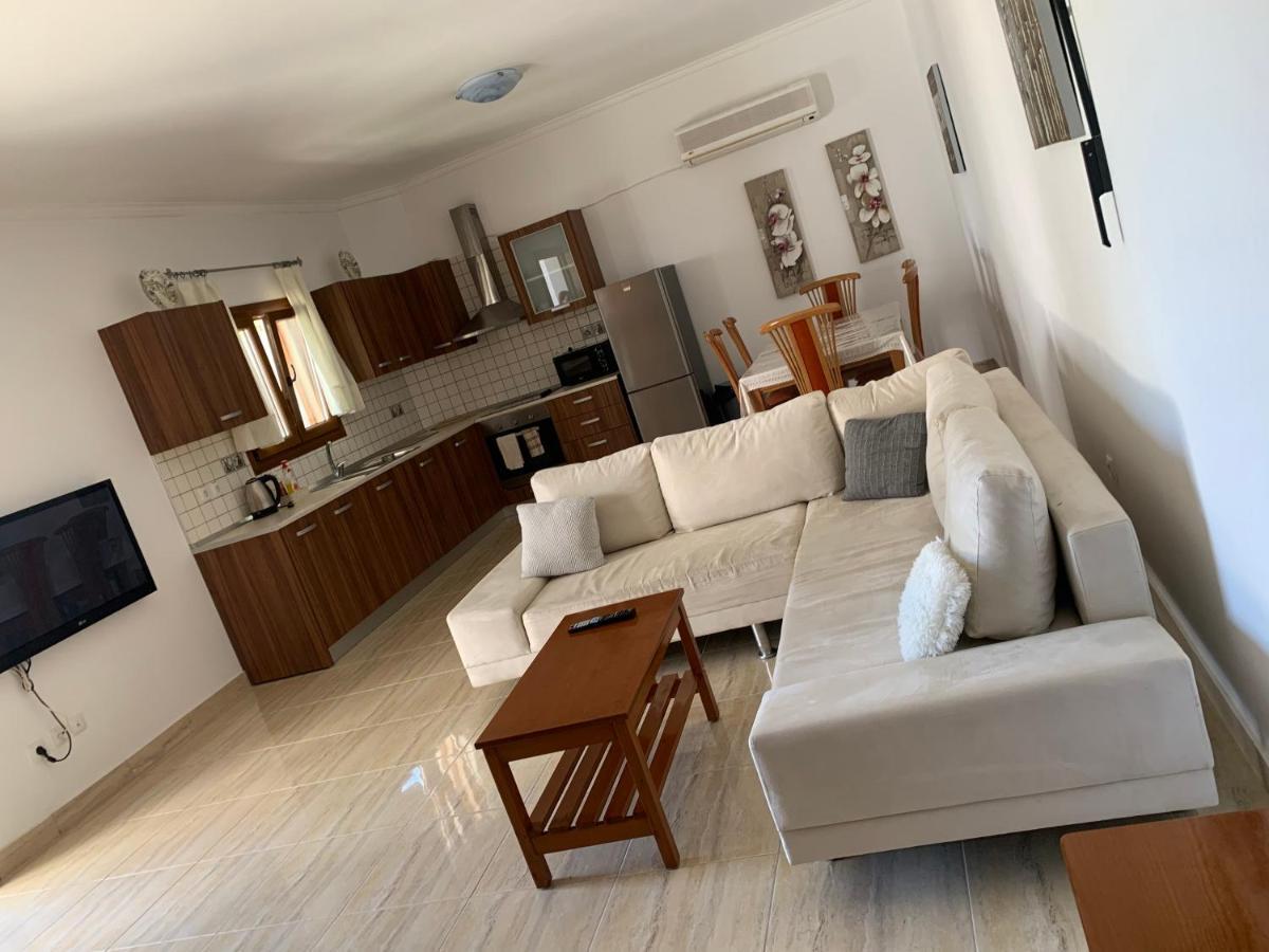 Cullura Apartment Asklipiion Bagian luar foto